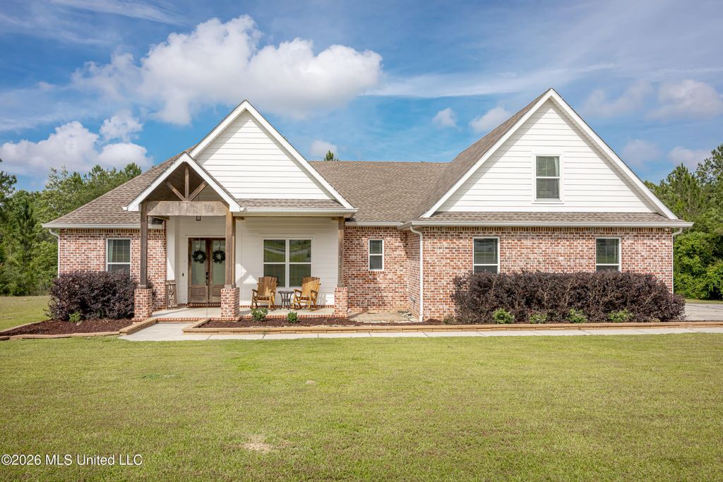 24020 Captain's Court, Saucier, MS 39574