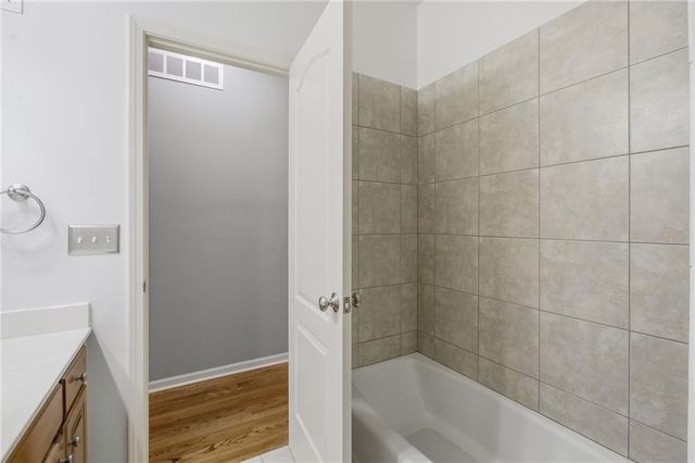 1821 E 128th Street, Kansas City, MO 64145