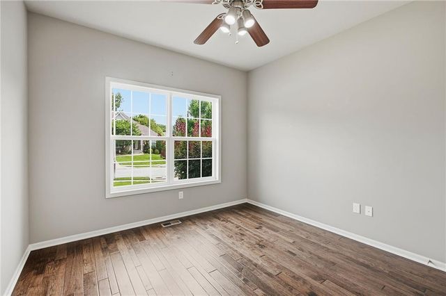 1821 E 128th Street, Kansas City, MO 64145