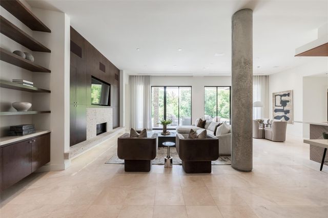 309 Glenwood Drive, Houston, TX 77007