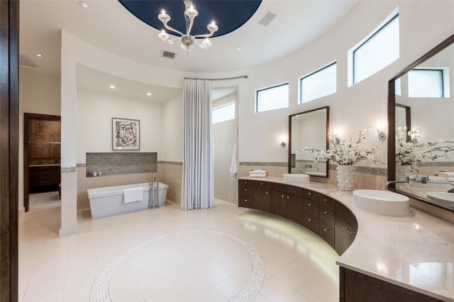 309 Glenwood Drive, Houston, TX 77007