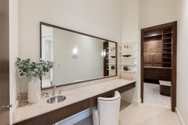 309 Glenwood Drive, Houston, TX 77007