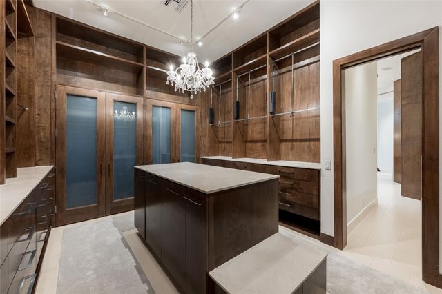 309 Glenwood Drive, Houston, TX 77007