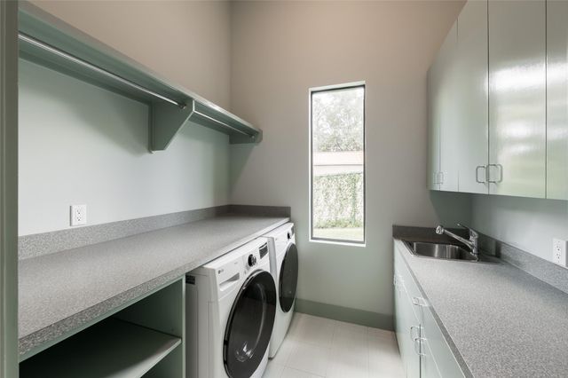 309 Glenwood Drive, Houston, TX 77007