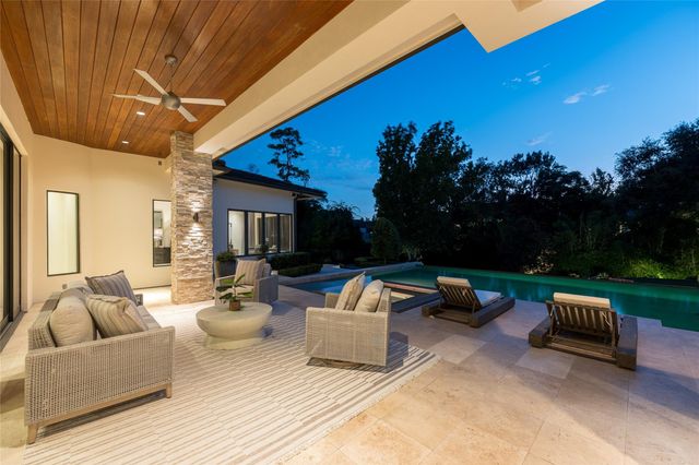 309 Glenwood Drive, Houston, TX 77007