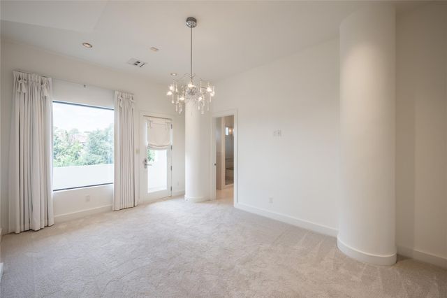 309 Glenwood Drive, Houston, TX 77007