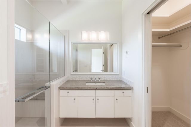 309 Glenwood Drive, Houston, TX 77007