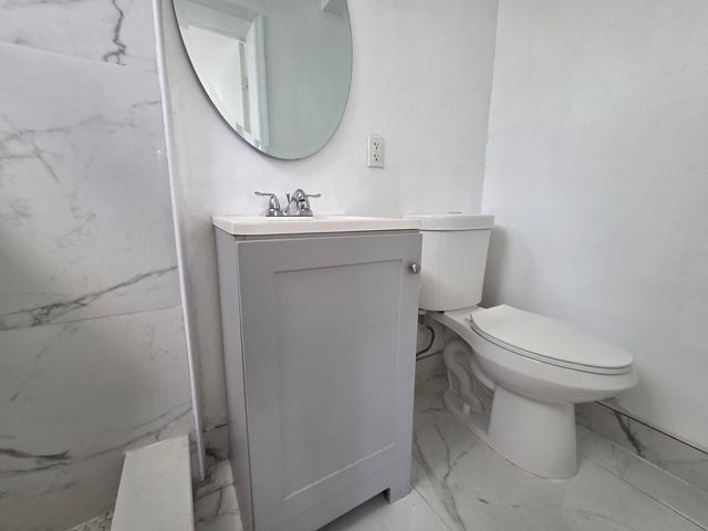 844 NE 17TH Way 2, Fort Lauderdale, FL 33304