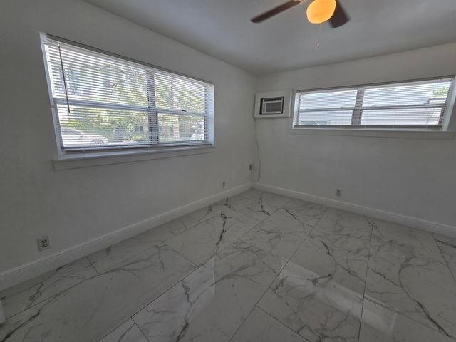 844 NE 17TH Way 2, Fort Lauderdale, FL 33304