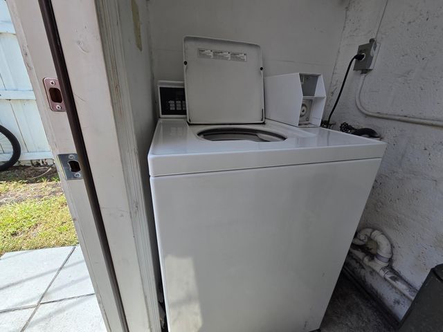 844 NE 17TH Way 2, Fort Lauderdale, FL 33304