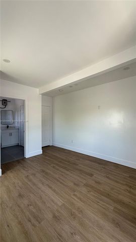211 SW 10th Avenue 4, Miami, FL 33130