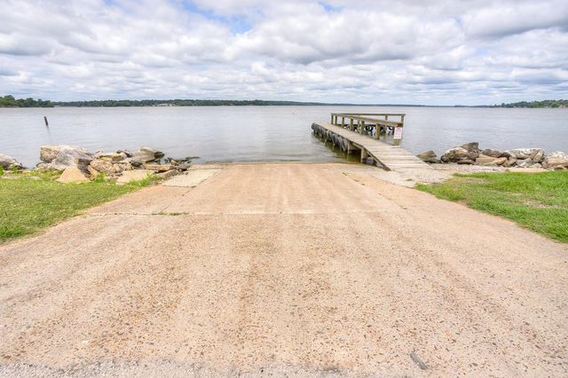 277 Rio Grande Drive, Trinity, TX 75862