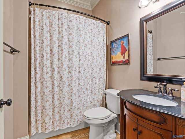 203 Coach Lamp Drive, Madison, AL 35758