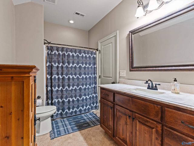 203 Coach Lamp Drive, Madison, AL 35758