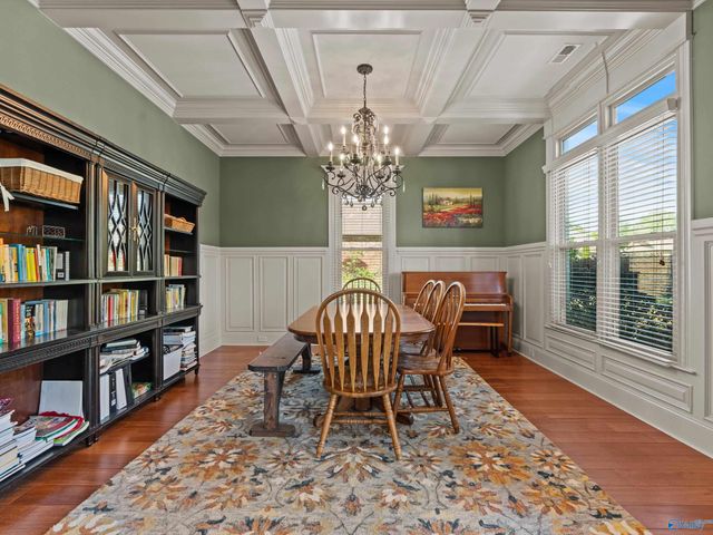 203 Coach Lamp Drive, Madison, AL 35758