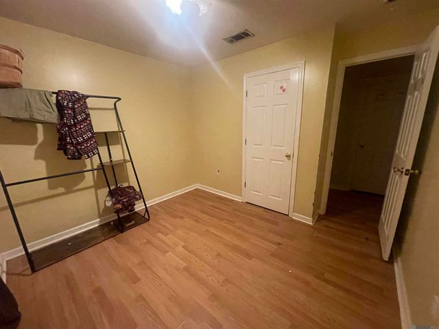 30700 Country Club Ln, Denham Springs, LA 70726