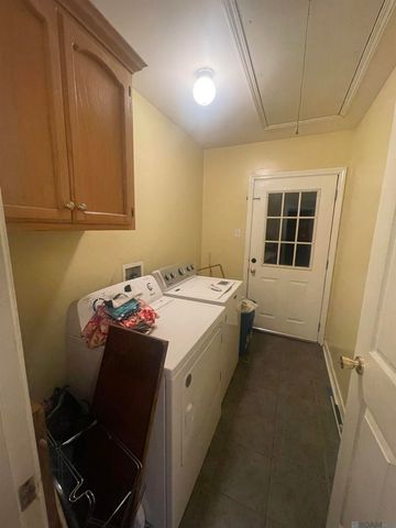 30700 Country Club Ln, Denham Springs, LA 70726