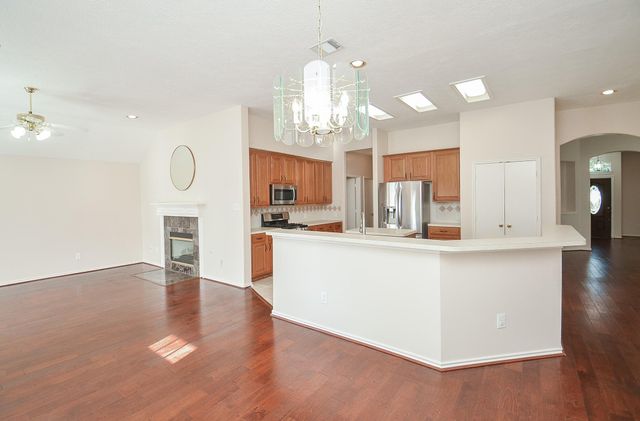 2019 Magnolia Crest Lane, Sugar Land, TX 77478