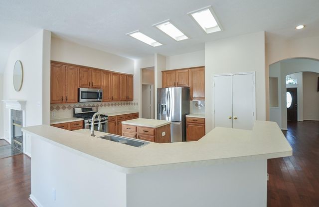 2019 Magnolia Crest Lane, Sugar Land, TX 77478