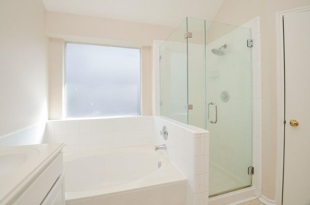 2019 Magnolia Crest Lane, Sugar Land, TX 77478