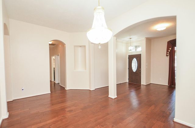 2019 Magnolia Crest Lane, Sugar Land, TX 77478