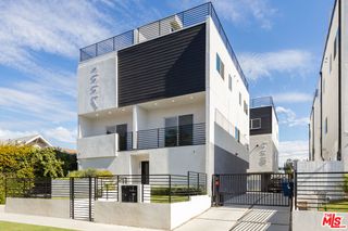 220 1/2 N Coronado Street, Los Angeles, CA 90026