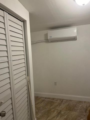 16920 NW 40th Avenue D, Miami Gardens, FL 33055
