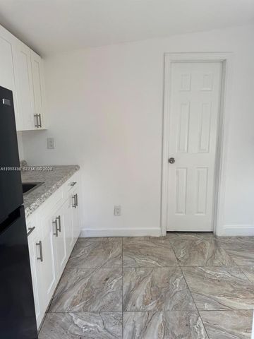 16920 NW 40th Avenue D, Miami Gardens, FL 33055