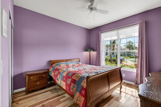 6453 Emerald Breeze Way, Boynton Beach, FL 33437