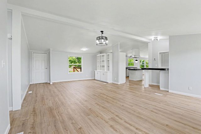 14827 SW 157th Terrace, Rose Hill, KS 67133