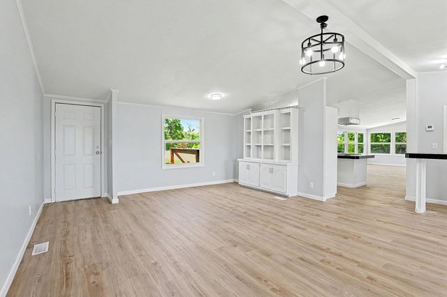 14827 SW 157th Terrace, Rose Hill, KS 67133