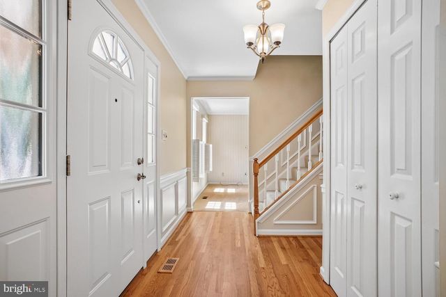5303 DUNLEIGH CT, Burke, VA 22015