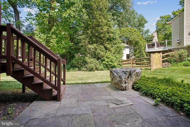 5303 DUNLEIGH CT, Burke, VA 22015