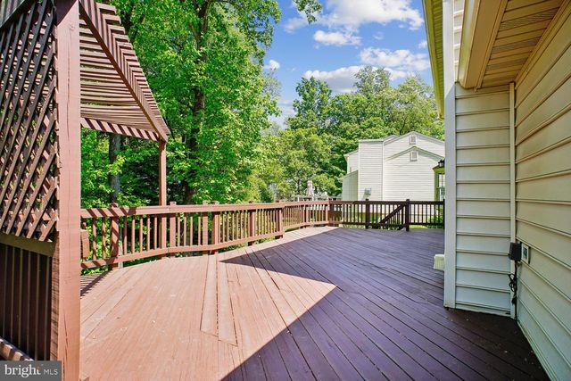 5303 DUNLEIGH CT, Burke, VA 22015
