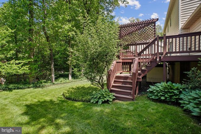 5303 DUNLEIGH CT, Burke, VA 22015