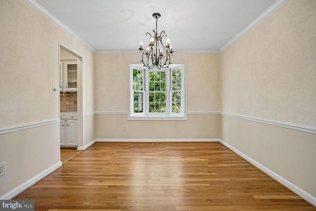5303 DUNLEIGH CT, Burke, VA 22015