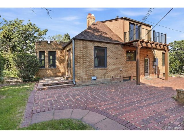 1801 East St, Golden, CO 80401