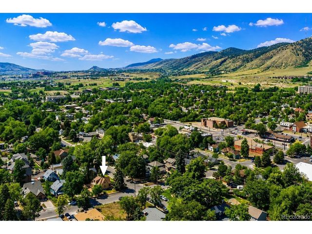 1801 East St, Golden, CO 80401
