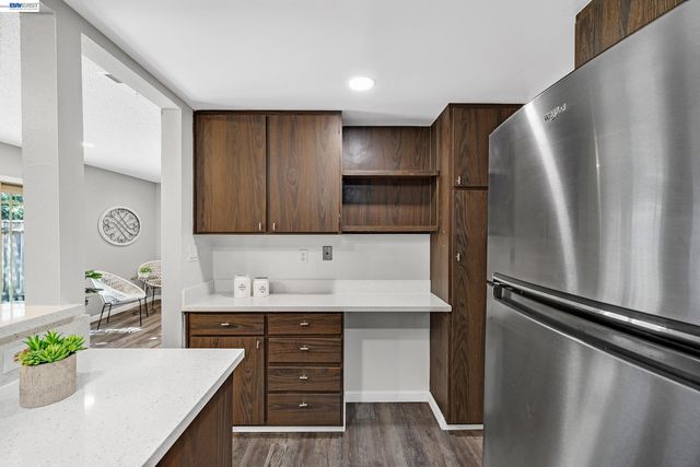 752 Woodgate Ct, San Leandro, CA 94579