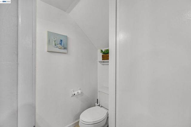 752 Woodgate Ct, San Leandro, CA 94579