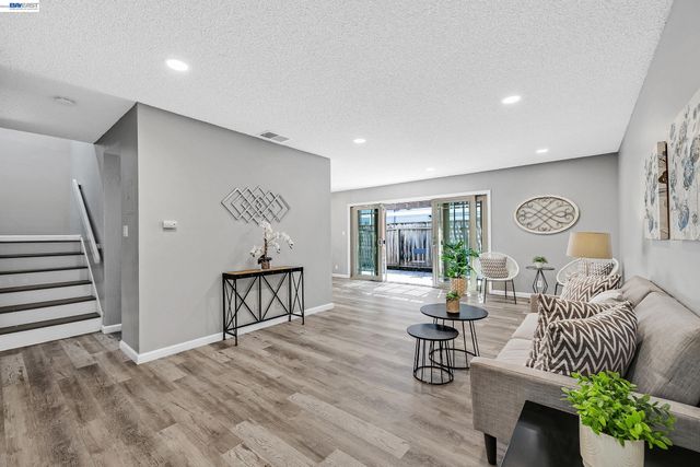 752 Woodgate Ct, San Leandro, CA 94579