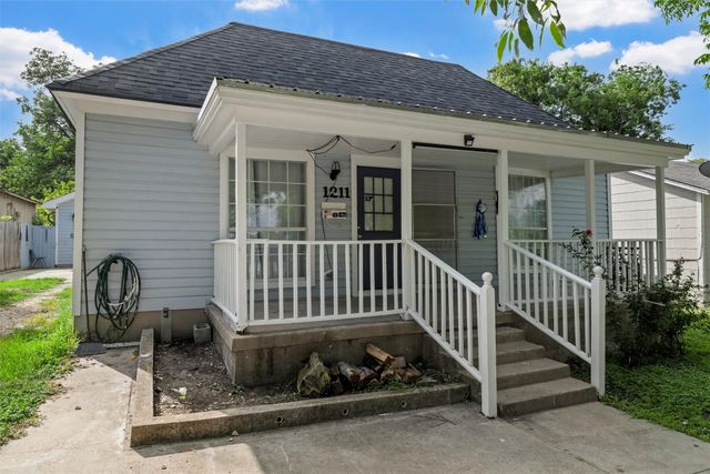 1211 S 17th Street, Temple, TX 76504