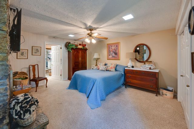945 Forest Acres Ct, Nashville, TN 37220