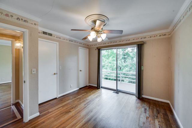 945 Forest Acres Ct, Nashville, TN 37220