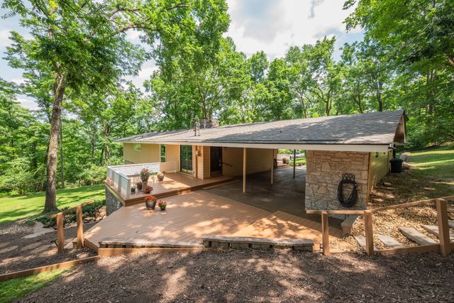 945 Forest Acres Ct, Nashville, TN 37220