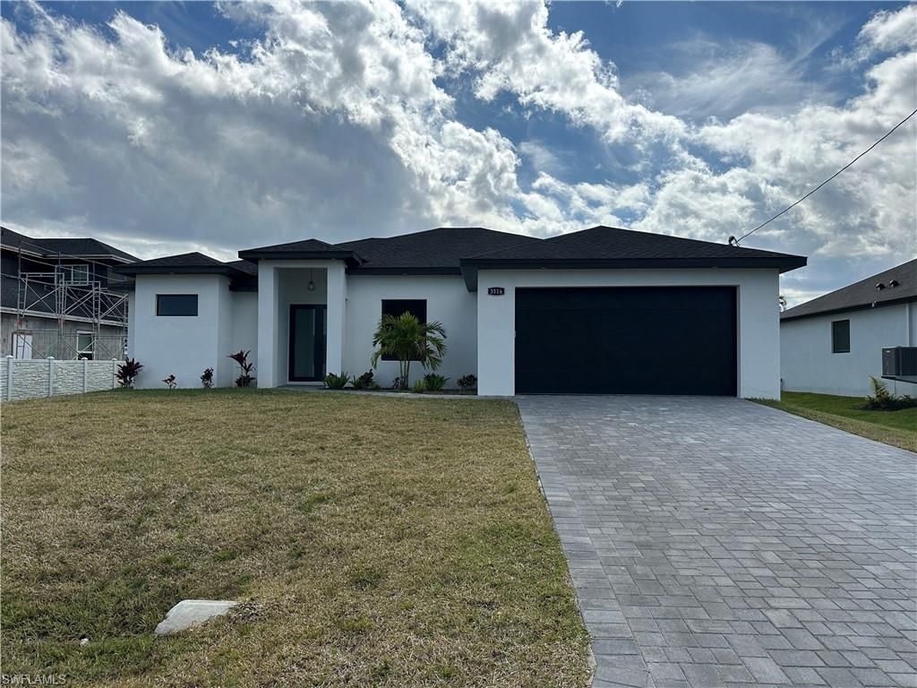 3516 SW 3rd ST, Cape Coral, FL 33991