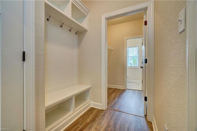 8577 Old Stage HWY, Smithfield, VA 23430