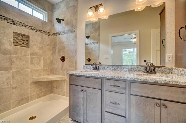 8577 Old Stage HWY, Smithfield, VA 23430