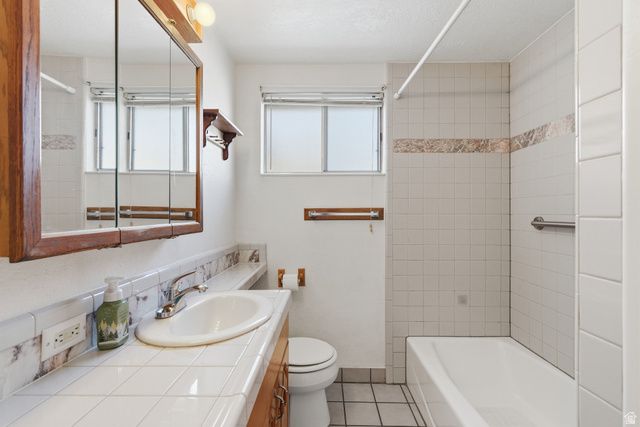 7824 S 280 E, Midvale, UT 84070