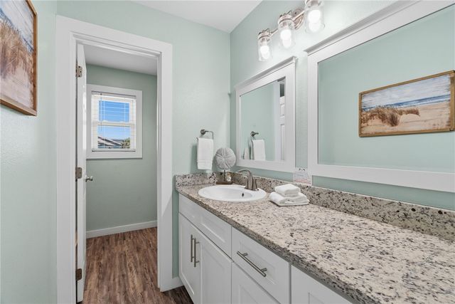 230 Cut Off 208, Port Aransas, TX 78373